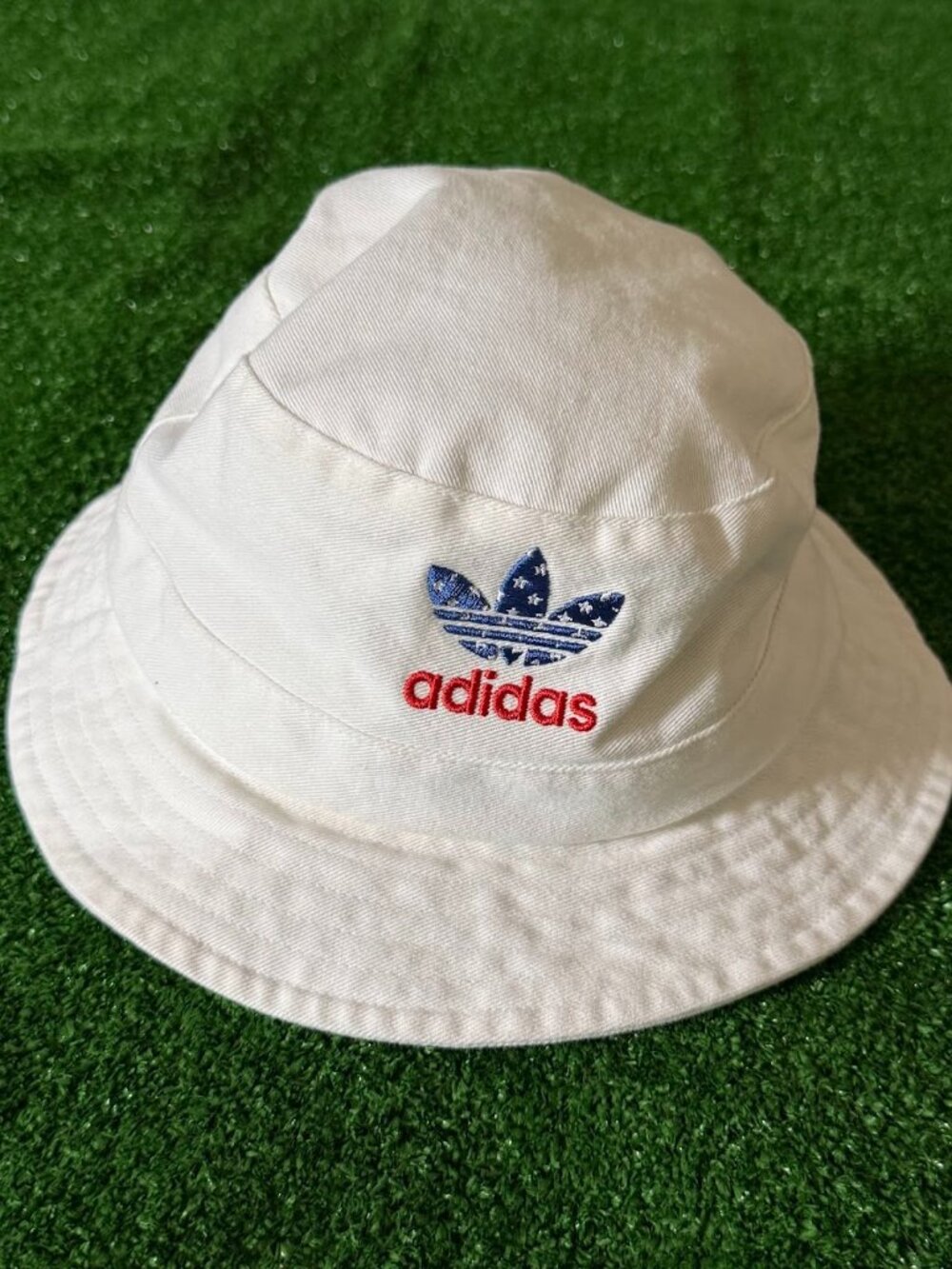 Adidas Americana Bucket Hat White Red Blue Stars Trefoil Embroidered Logo OSFA
